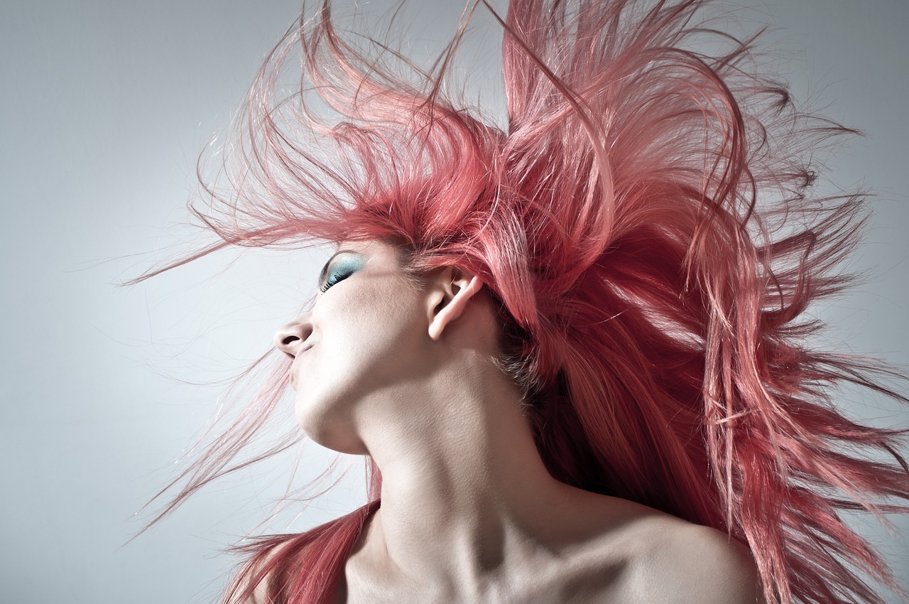 Descubre los tipos de cabello y sus cuidados esenciales
