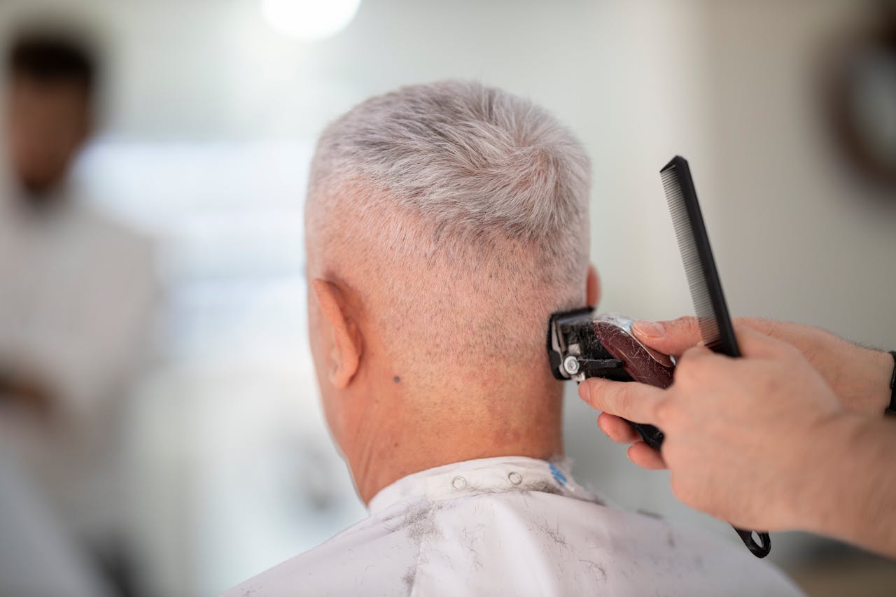 ¿Cómo se corta el pelo tras un injerto capilar? Todo lo que necesitas saber