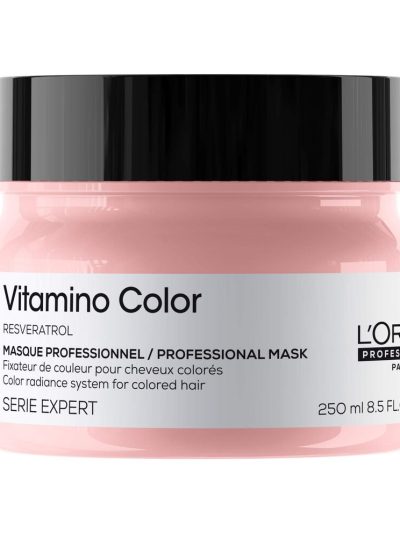 Tarro de mascarilla Vitamino Color 250 ml sobre fondo blanco