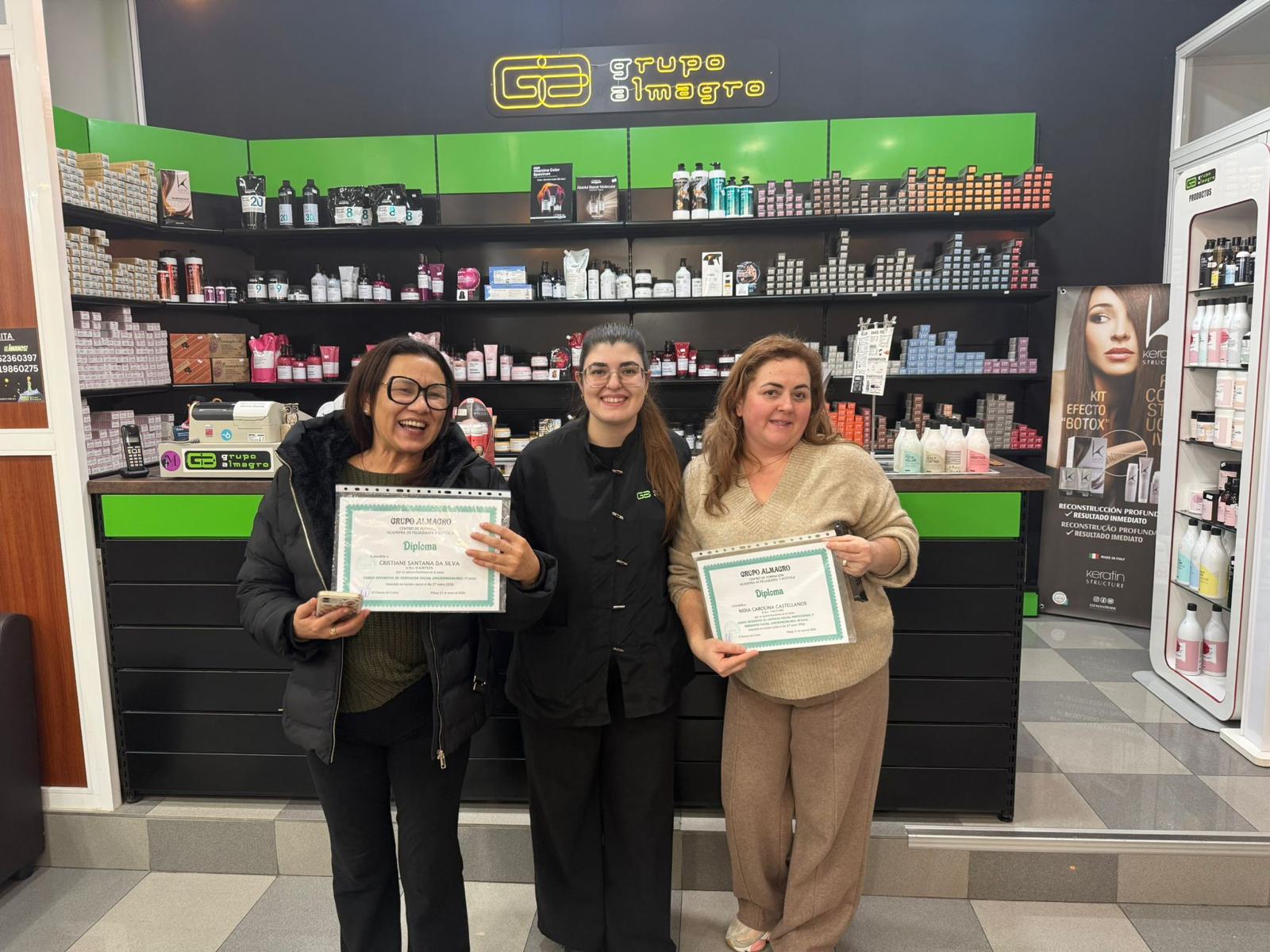 Alumna curso estética facial Grupo Almagro Málaga - resultado real