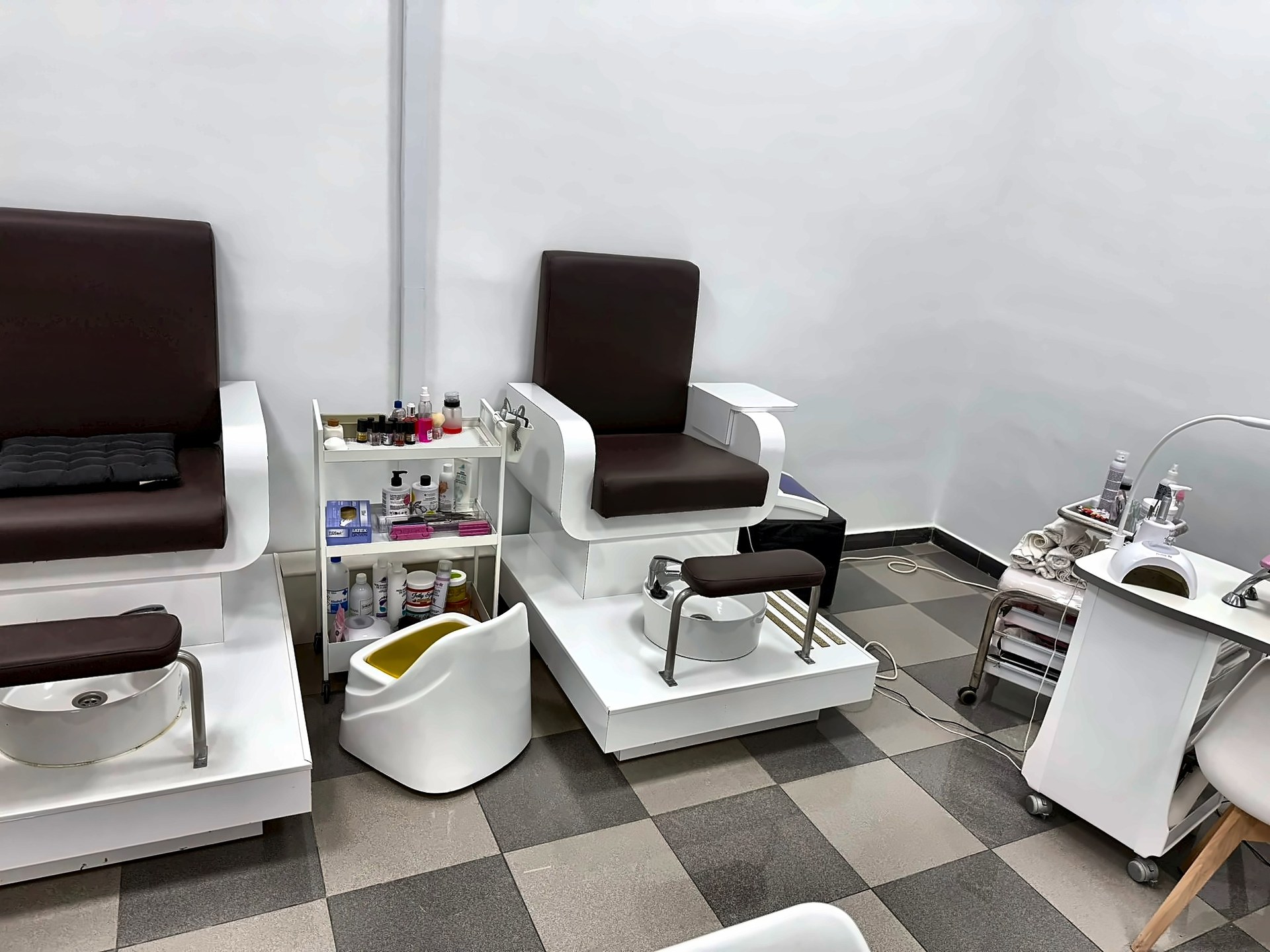 Cabina de estética, manicura y pedicura en Málaga