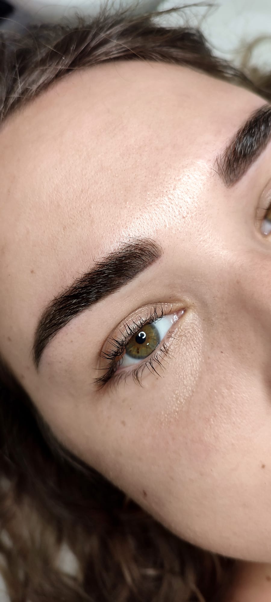 Resultado de perfilado de cejas en Málaga