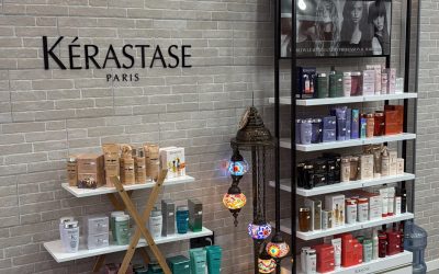 Zona Kérastase en salón de belleza con tratamientos capilares premium